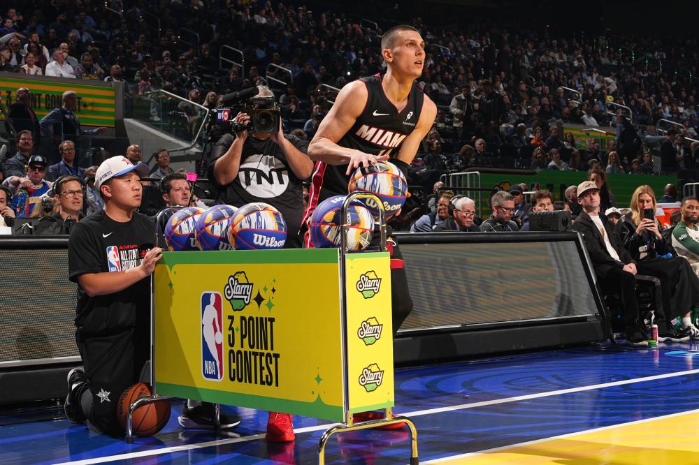 并在国际舞 并在国际舞