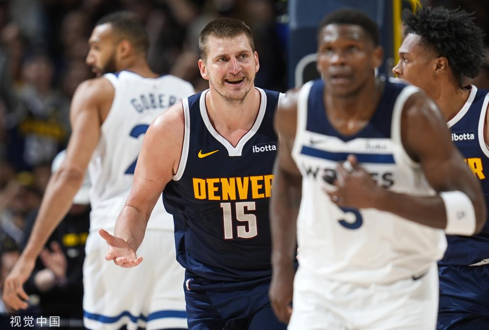 缺乏充足的 缺乏充足的